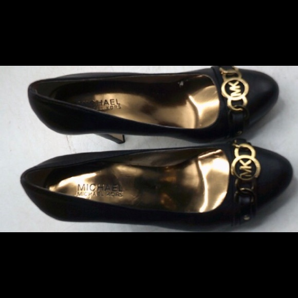 🌟New Listing Michael Kors Blk Pumps Women’s sz 6M - Picture 6 of 8